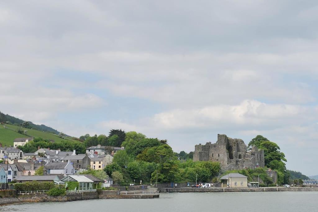 Wood Quay - A Truly Unique, Seafront Experience! Carlingford Exterior foto
